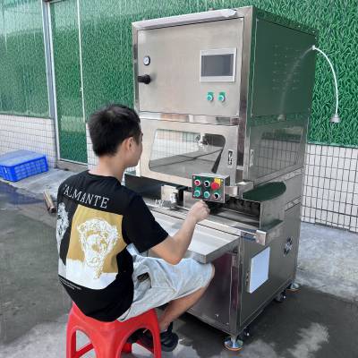 儿童玩具积木喷油机 小型自动高效喷涂机 体积小操作简单