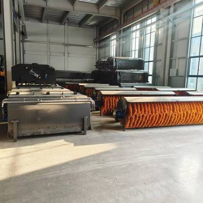 装载机改装扫地机 铲车清扫机 道路施工扫路机 市政环卫驾驶室扫地车