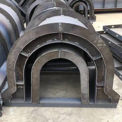 陕西浮现铁路公路排水常规尺寸U型槽模具产品介绍保定京伟模具
