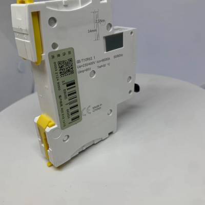 施耐德小型断路器 IC65N/3P C13A 空气开关 IC65N系列 N型 6kA