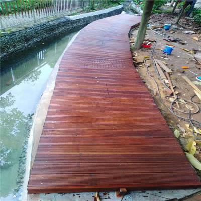 聚焦 五个院子的别墅售楼处发布：五个院子的别墅为何引爆市场