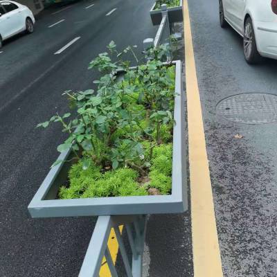 郑州批发定制花箱护栏道路花箱隔离栏