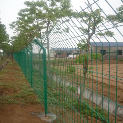 圈地养殖边框铁丝护栏网高速公路铁路框架护栏