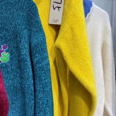 秋冬新款品牌大码羊毛衫***折扣女装货源杂款韩版大件毛衣 时尚毛衣。。。