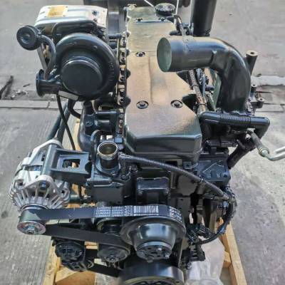 小松pc200-8发动机