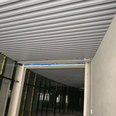 【走廊铝方通天花 白色u形铝方通 白色铝格栅吊顶