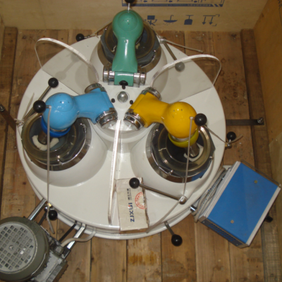 江苏盐城生产三头选矿研磨机 沙金分选研磨机 XPM120*3研磨机