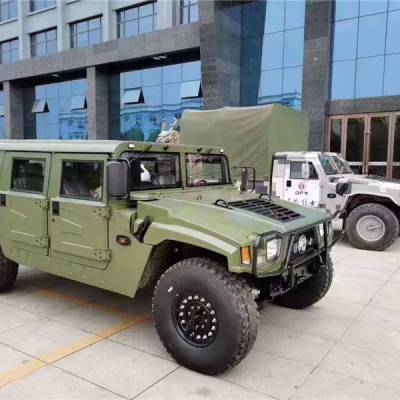 东风猛士越野车eq2050b长头双排厢式硬顶猛士汽车开发票