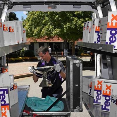 ʿ Fedexṩ