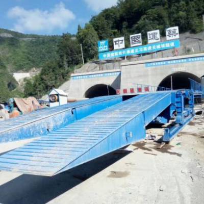 移动栈桥液压移动栈桥自行式移动栈桥钢模板