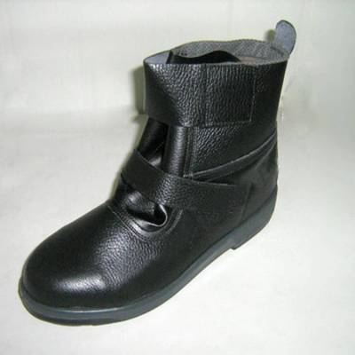 出售冬季保暖防砸鞋XM80828D保暖安全鞋中帮防砸棉鞋