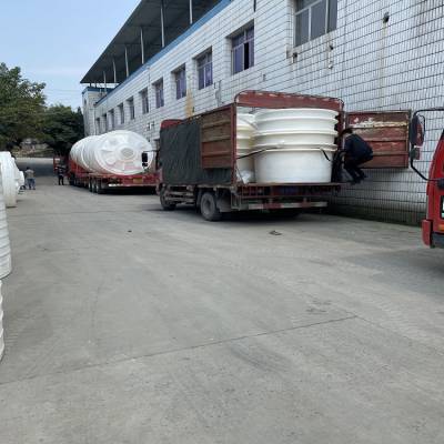 泸州5吨塑胶pe水塔 5立方化工水箱 塑胶酸碱液罐厂家