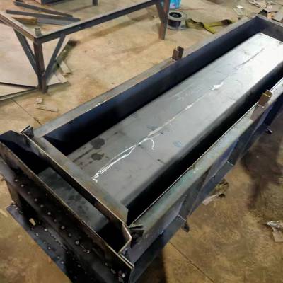 开源农田水渠改造矩形排水沟模具路基水沟钢模具介绍京伟