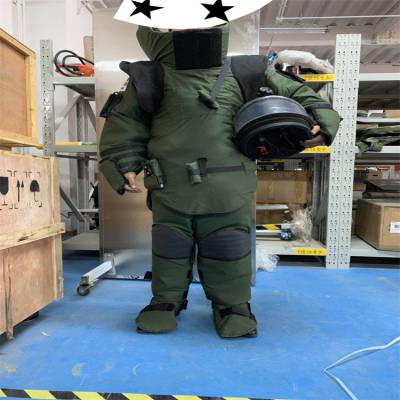 首页>安全,防护>防爆器材>加拿大eod9排爆服mk5排爆服 上一个下一个>