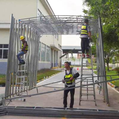 赣州市安远县自动轮式推拉篷 电动户外烧烤帐棚 大型物流车雨蓬质量严格把关