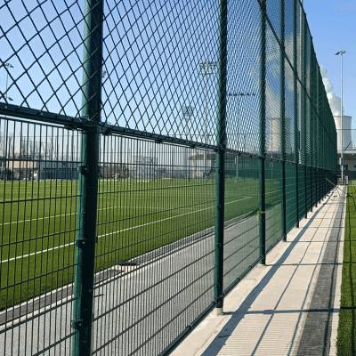 2米高球场围网 口字型篮球场护栏网 底盘式运动场勾花防护网生产