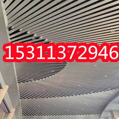 南昌铝扣板,铝格栅,铝单板,铝挂片,铝方管,矿棉板,石膏板