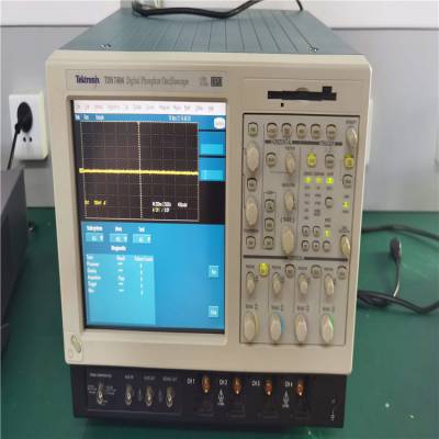 Tektronix̩˶ֳTDS7404ʾTDS7404