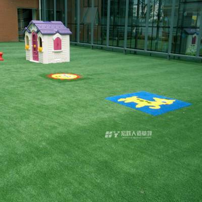 通化人造草坪_人工草坪适用于在哪里_户外25mm高幼儿园人造草
