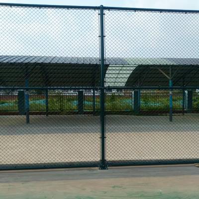 操场足球场围网 组装式网球场围栏 4米高足球场护栏厂家批发