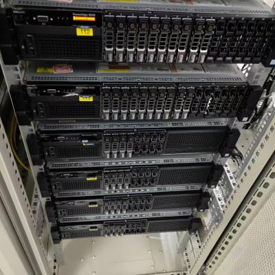 厦 门回收戴尔服务器R430R730R730XDR740R440服务器存储
