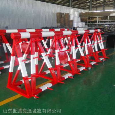 ��������ʩ��·��ѧУ�賵����·�϶��ʽ����·׶