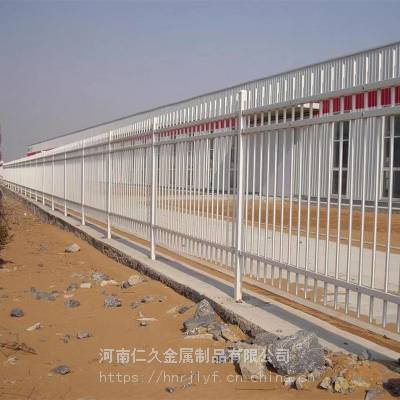 河南围墙护栏厂家 铁艺护栏小区工地外墙隔离栅栏 镀锌方管喷塑护栏
