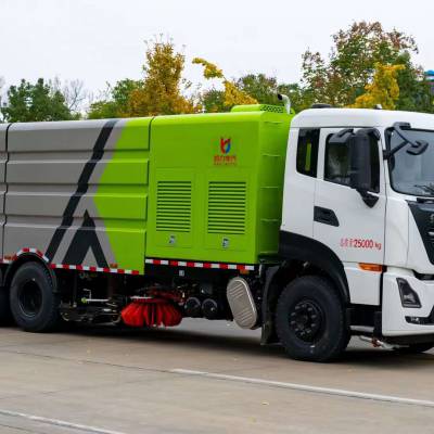 东风天锦扫地车 单桥15吨dfh道路清扫车