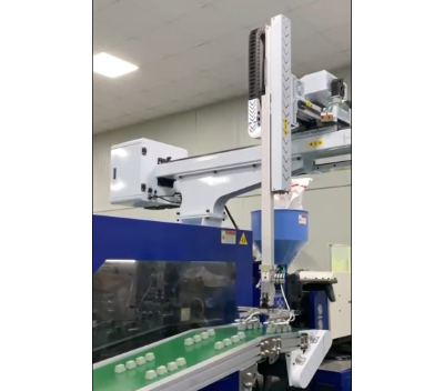 四川新型注塑机机械手哪家做的好 大程自动化设备厂供应